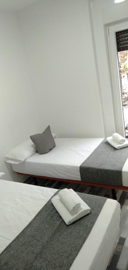 Hostal Noche Y Dia Madrid Dış mekan fotoğraf